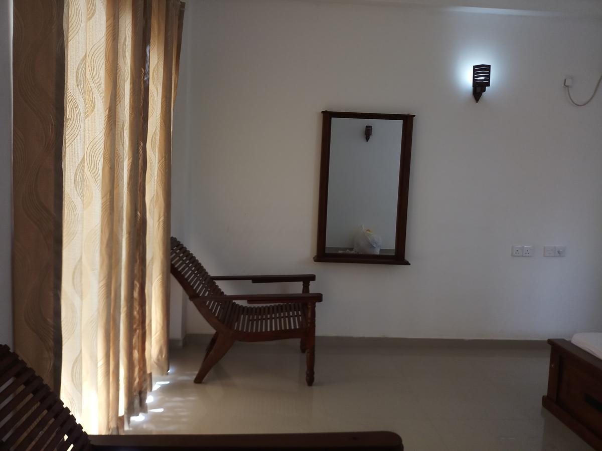 Dolphin Cottage מיריסה מראה חיצוני תמונה